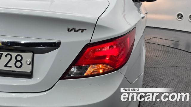 Hyundai Accent 2017 — photo 9