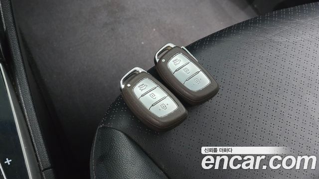 Hyundai Accent 2017 — photo 28