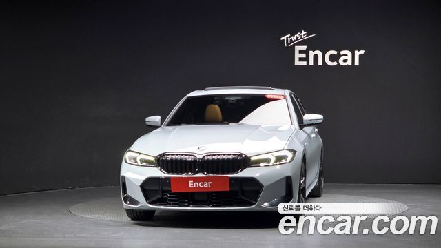 BMW 3-Series 2023 — photo 3