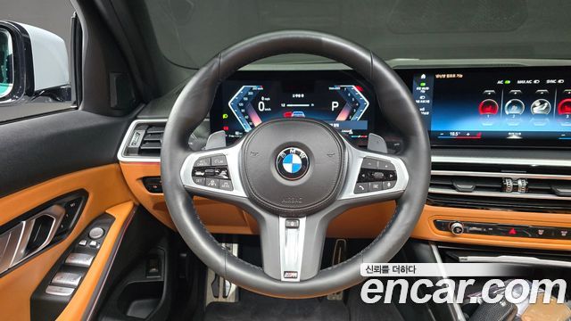 BMW 3-Series 2023 — photo 19