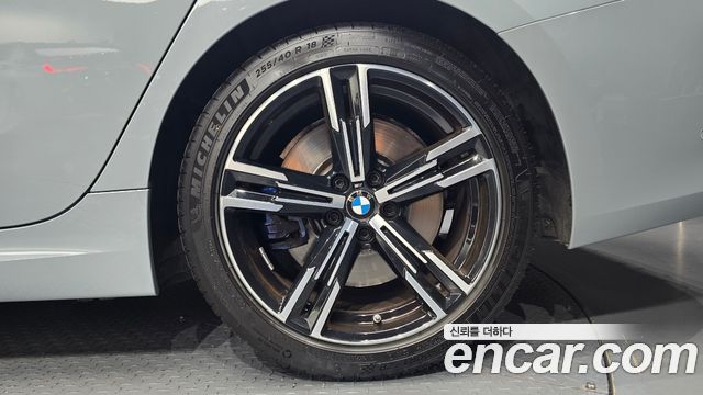 BMW 3-Series 2023 — photo 7