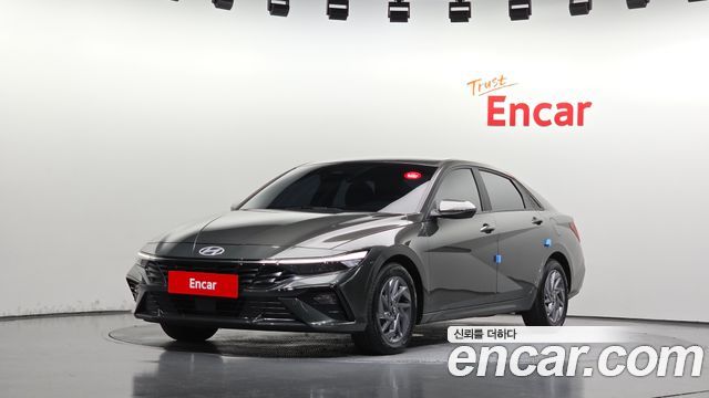 Hyundai AVANTE 2024 — photo 1