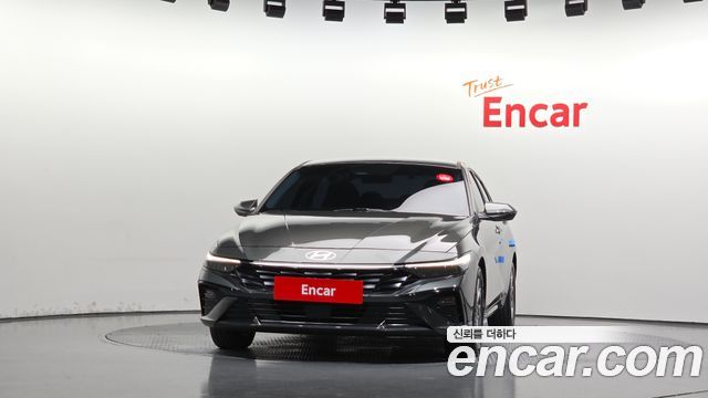 Hyundai AVANTE 2024 — photo 3
