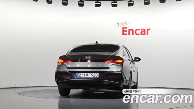 Hyundai AVANTE 2024 — photo 4