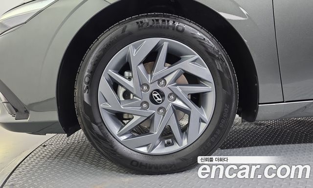 Hyundai AVANTE 2024 — photo 5