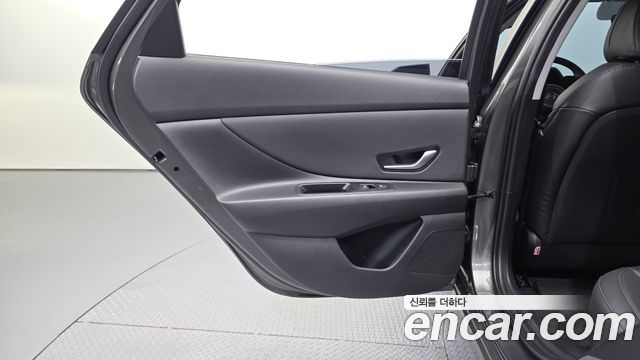 Hyundai AVANTE 2024 — photo 15