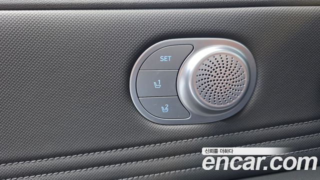Hyundai AVANTE 2024 — photo 32