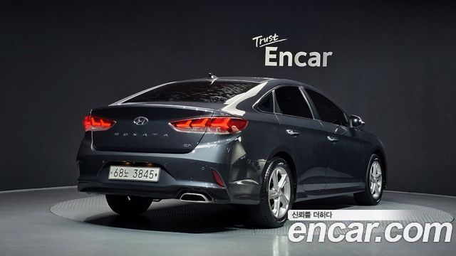 Hyundai Sonata 2019 — photo 2