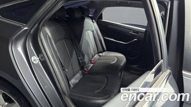 Hyundai Sonata 2019 — photo 11