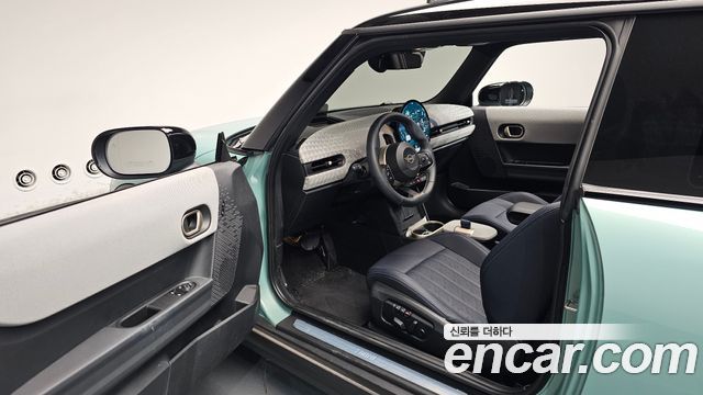 Mini Cooper 2025 — photo 13