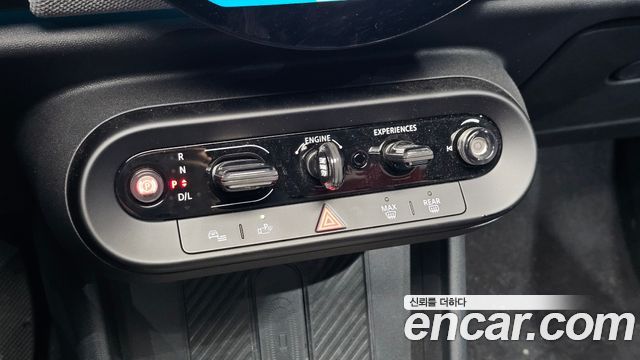 Mini Cooper 2025 — photo 30