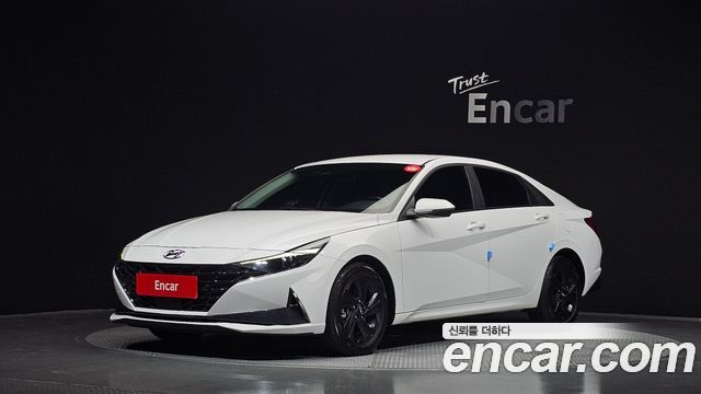 Hyundai AVANTE 2023 — photo 1
