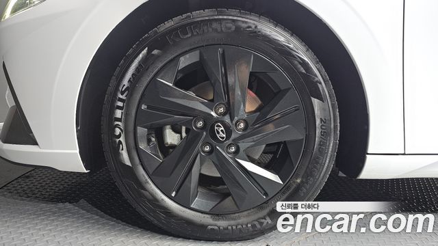 Hyundai AVANTE 2023 — photo 5