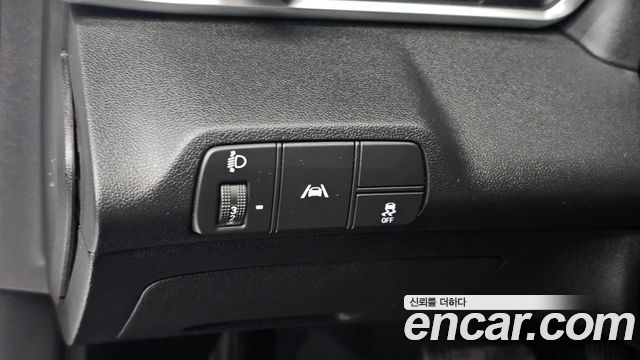 Hyundai AVANTE 2023 — photo 24