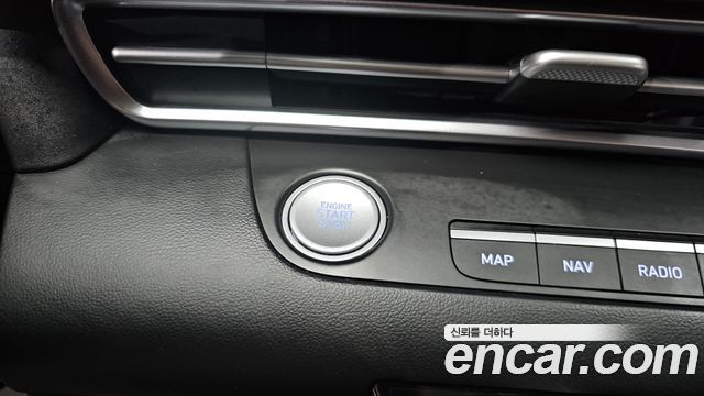 Hyundai AVANTE 2023 — photo 28