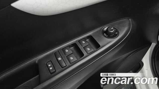Chevrolet Korea Spark 2016 — photo 17