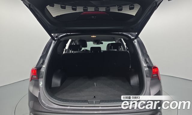 Hyundai Santafe 2022 — photo 24