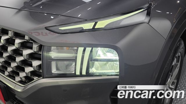 Hyundai Santafe 2022 — photo 8