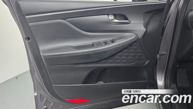 Hyundai Santafe 2022 — photo 14