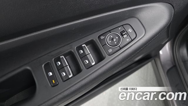 Hyundai Santafe 2022 — photo 33