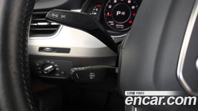 Audi Q7 2019 — photo 28