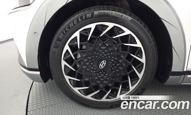 Hyundai Ioniq5 2023 — photo 5