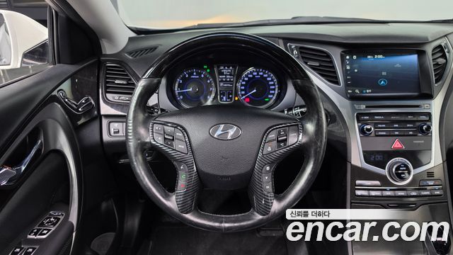 Hyundai Grandeur 2016 — photo 19
