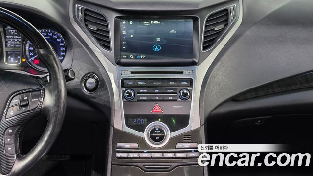 Hyundai Grandeur 2016 — photo 21