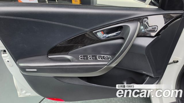 Hyundai Grandeur 2016 — photo 14