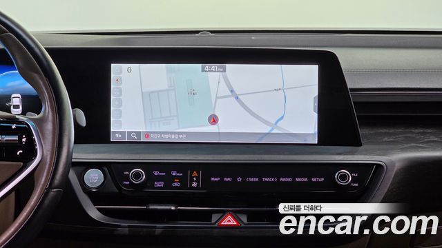Kia K8 2022 — photo 15
