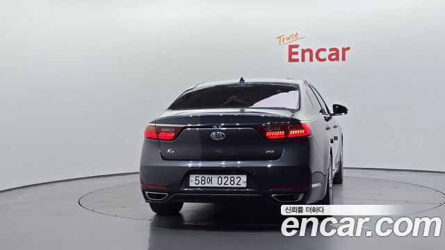 Kia K7 2016 — photo 4