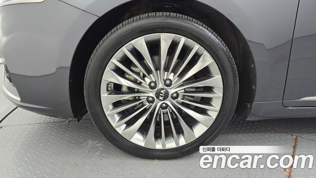 Kia K7 2016 — photo 5