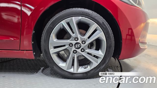 Hyundai AVANTE 2016 — photo 7