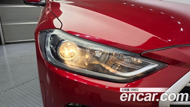 Hyundai AVANTE 2016 — photo 8