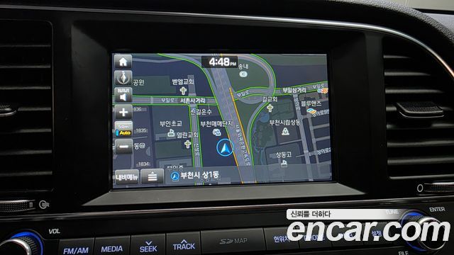 Hyundai AVANTE 2016 — photo 27