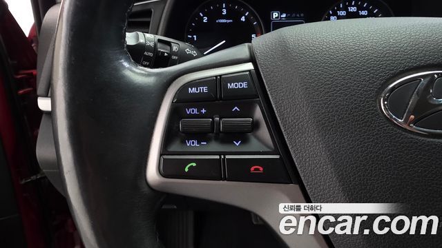 Hyundai AVANTE 2016 — photo 28