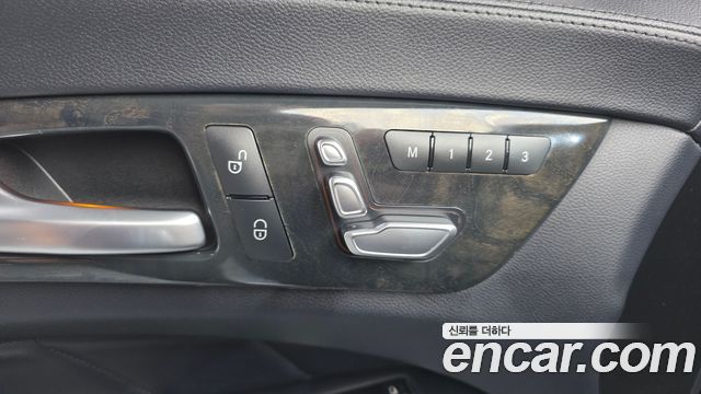 Mercedes-Benz CLS-Class 2016 — photo 12