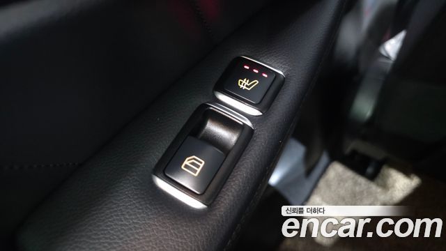Mercedes-Benz CLS-Class 2016 — photo 18
