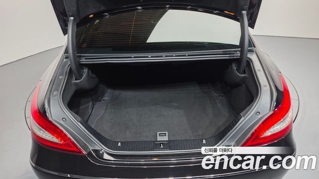 Mercedes-Benz CLS-Class 2016 — photo 20