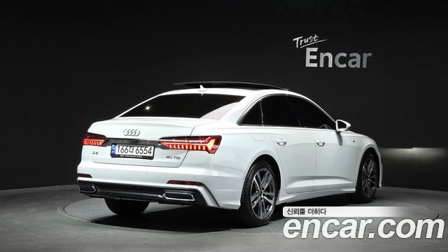 Audi A6 2022 — photo 2
