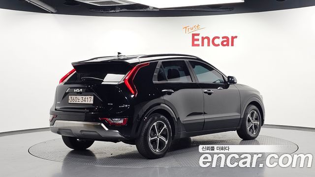 Kia Niro 2022 — photo 2