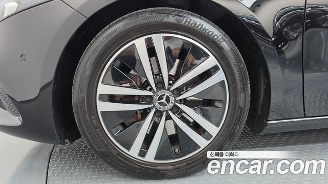 Mercedes-Benz A-Class 2021 — photo 5