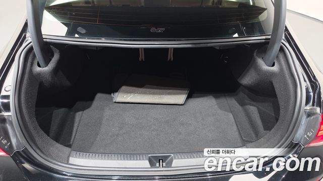 Mercedes-Benz A-Class 2021 — photo 24