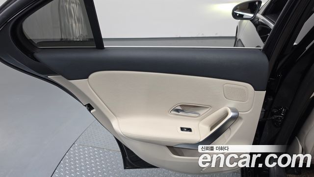 Mercedes-Benz A-Class 2021 — photo 15