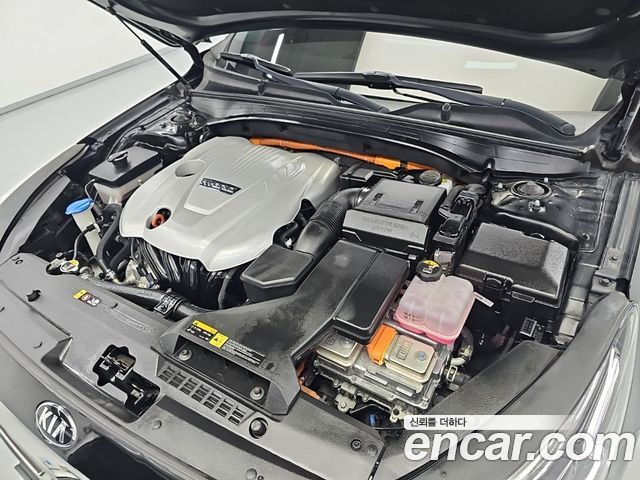 Kia K7 2018 — photo 5