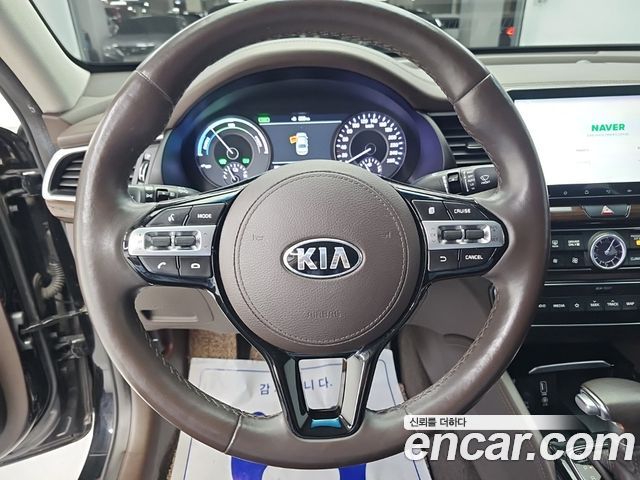 Kia K7 2018 — photo 9