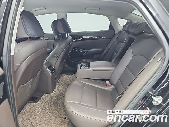 Kia K7 2018 — photo 12