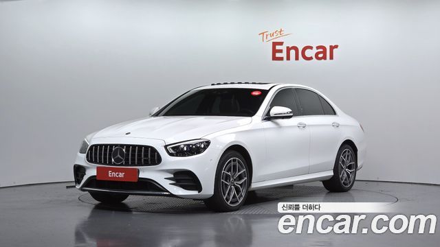 Mercedes-Benz E-Class 2022 — photo 1