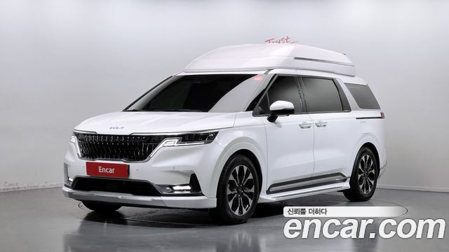 Kia Canival 2021 — photo 1