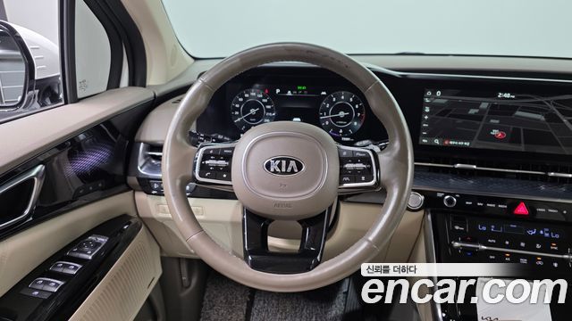 Kia Canival 2021 — photo 14